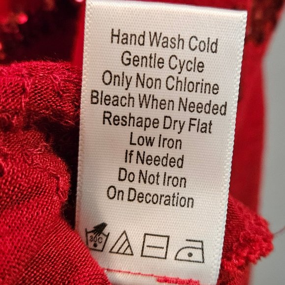 Women's Red Embellished Tunic - Plus Size 3X/24 - Picture 7 of 7